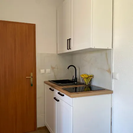 House דירה מאקרסקה